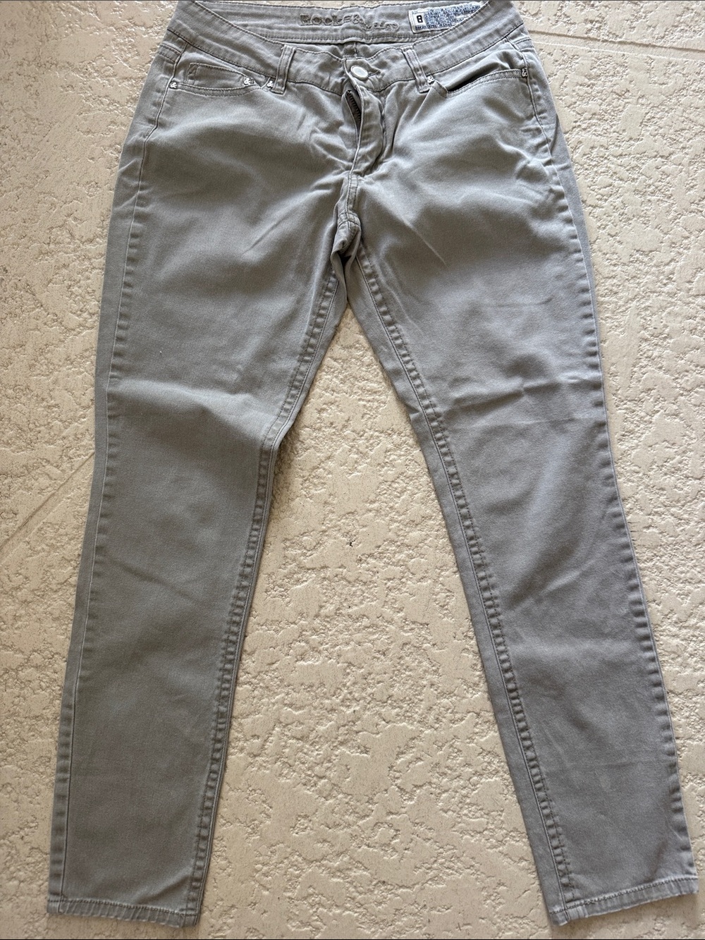 Women's Skinny Jeans in Light Gray - Classic Stretch Fit